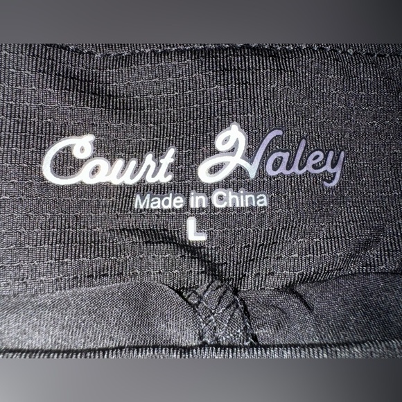 Court Haley Women's 17" Solid Golf Skort. Size Large. Worn once. - Picture 4 of 9